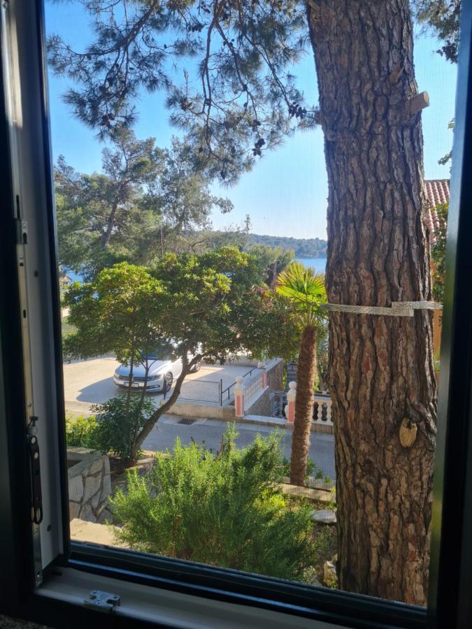 Apartment Sunshine Mali Lošinj Buitenkant foto