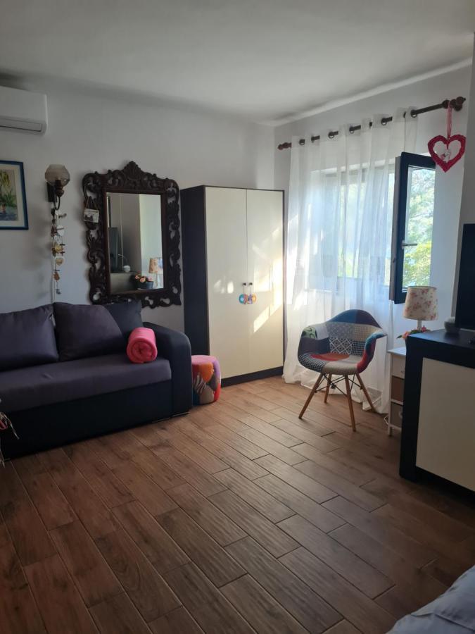 Apartment Sunshine Mali Lošinj Buitenkant foto
