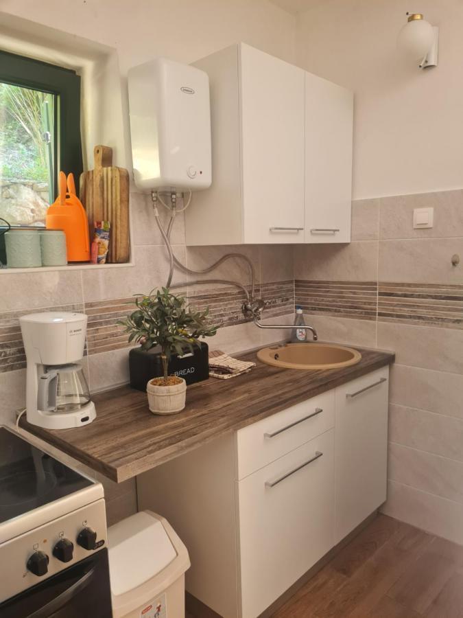 Apartment Sunshine Mali Lošinj Buitenkant foto