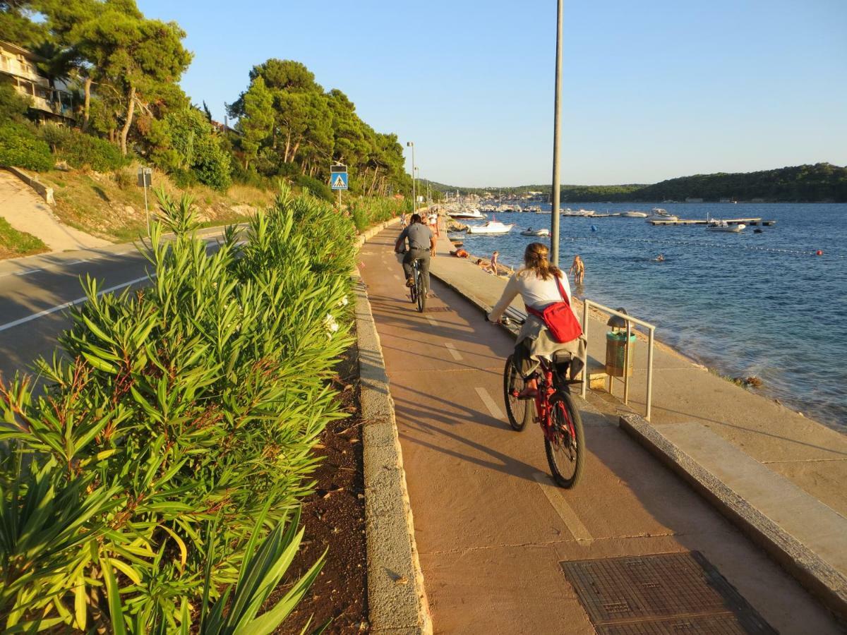 Apartment Sunshine Mali Lošinj Buitenkant foto
